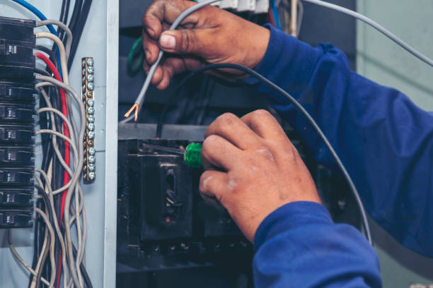 Best Licensed Electrician  in Fayetteville, PA